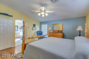 2462 E Tulsa St, Gilbert, AZ 85295 photo 23