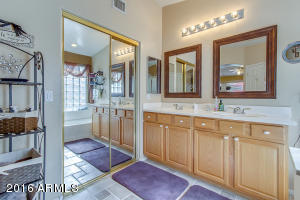 2462 E Tulsa St, Gilbert, AZ 85295 photo 28