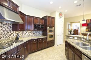8757 E Nance St, Mesa, AZ 85207 photo 9