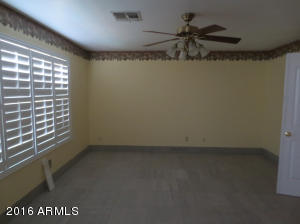 844 E Spanish Moss Ln, Phoenix, AZ 85022 photo 16