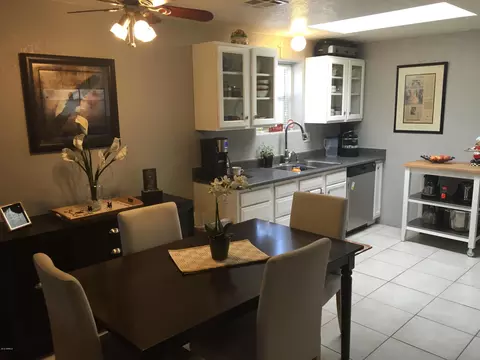 2140 W Morten Ave, Phoenix, AZ 85021 photo 11