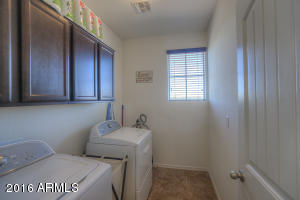 3911 E Kesler Ln, Gilbert, AZ 85295 photo 13