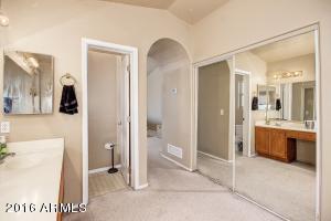904 S Sailfish Dr, Gilbert, AZ 85233 photo 32