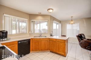 904 S Sailfish Dr, Gilbert, AZ 85233 photo 10