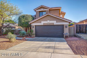 2109 E Menadota Dr, Phoenix, AZ 85024 photo 1