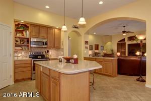 3529 E Mockingbird Ct, Gilbert, AZ 85234 photo 9