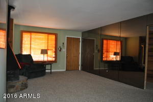 2501 E Manhatton Dr, Tempe, AZ 85282 photo 4