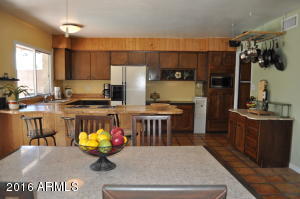 2501 E Manhatton Dr, Tempe, AZ 85282 photo 9