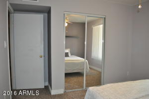 2501 E Manhatton Dr, Tempe, AZ 85282 photo 27