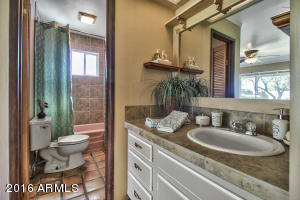 836 E Mclellan Blvd, Phoenix, AZ 85014 photo 22