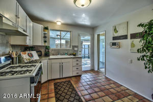 836 E Mclellan Blvd, Phoenix, AZ 85014 photo 12