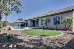 1630 E Francisco Dr, Phoenix, AZ 85042 photo 2