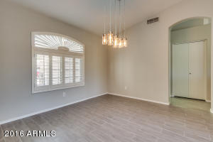 1630 E Francisco Dr, Phoenix, AZ 85042 photo 8
