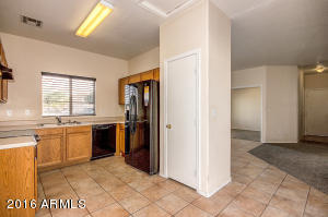 1576 E Windsor Dr #A, Gilbert, AZ 85296 photo 11