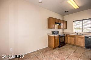 1576 E Windsor Dr #A, Gilbert, AZ 85296 photo 9