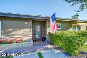 110 E Lawrence Rd, Phoenix, AZ 85012 photo 4