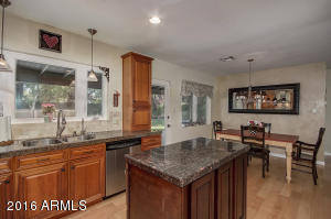 110 E Lawrence Rd, Phoenix, AZ 85012 photo 16