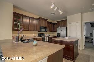 3667 E Leslie Dr, Gilbert, AZ 85296 photo 3