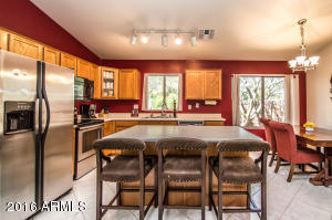 3204 E Kerry Ln, Phoenix, AZ 85050 photo 7