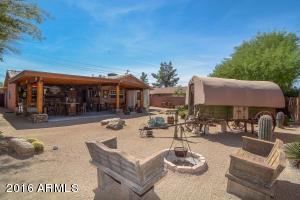 840 E Roberts Rd, Phoenix, AZ 85022 photo 2