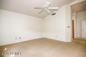 4115 E Becker Ln, Phoenix, AZ 85028 photo 18