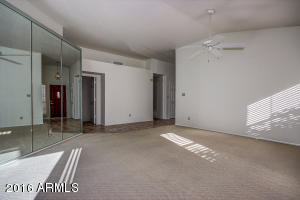4115 E Becker Ln, Phoenix, AZ 85028 photo 5