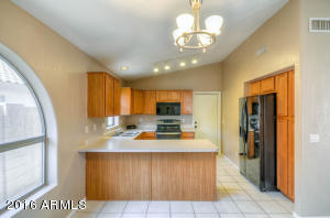 757 E Kyle Dr, Gilbert, AZ 85296 photo 9