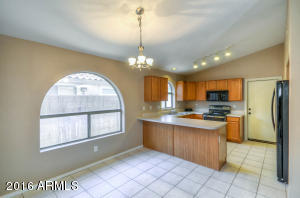 757 E Kyle Dr, Gilbert, AZ 85296 photo 8