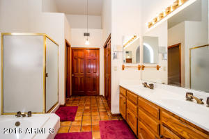 2309 E Pelican Ct, Gilbert, AZ 85234 photo 21