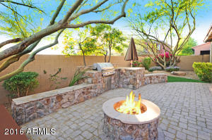3993 E Robin Ln, Phoenix, AZ 85050 photo 13