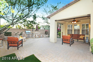 3993 E Robin Ln, Phoenix, AZ 85050 photo 12