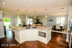 4135 E Hazelwood St, Phoenix, AZ 85018 photo 3