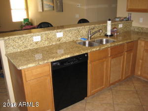 3946 E Maplewood St, Gilbert, AZ 85297 photo 9