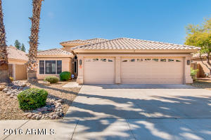 4415 E Mountain Sage Dr, Phoenix, AZ 85044 photo 1