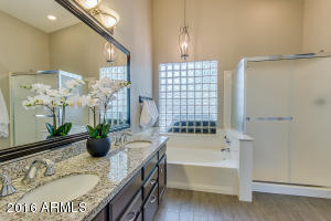 4415 E Mountain Sage Dr, Phoenix, AZ 85044 photo 23