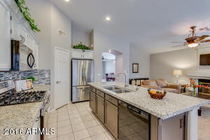 4415 E Mountain Sage Dr, Phoenix, AZ 85044 photo 17