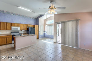 927 W 11th Ave, Apache Junction, AZ 85120 photo 6