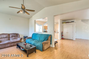 7210 S 39th Dr, Phoenix, AZ 85041 photo 6