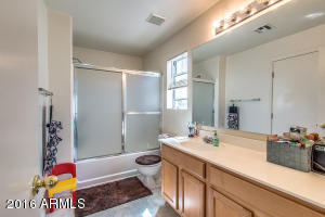 7210 S 39th Dr, Phoenix, AZ 85041 photo 5