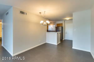4352 N 36th St, Phoenix, AZ 85018 photo 10