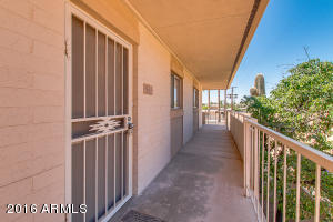 4352 N 36th St, Phoenix, AZ 85018 photo 3