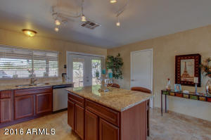 2482 E John Cabot Rd, Phoenix, AZ 85032 photo 9