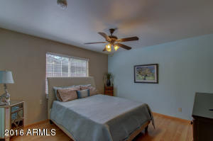 2482 E John Cabot Rd, Phoenix, AZ 85032 photo 14