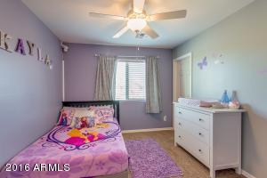2550 E Penedes Dr, Gilbert, AZ 85298 photo 3