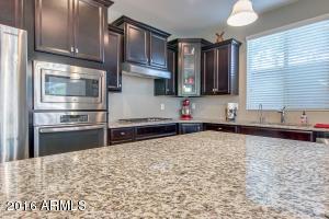 2550 E Penedes Dr, Gilbert, AZ 85298 photo 25