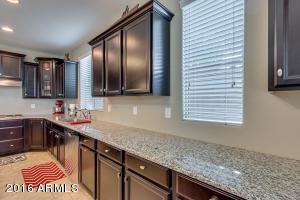 2550 E Penedes Dr, Gilbert, AZ 85298 photo 15