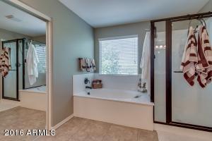 2550 E Penedes Dr, Gilbert, AZ 85298 photo 35