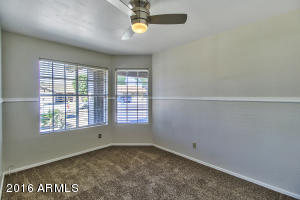 13 W Wickieup Ln, Phoenix, AZ 85027 photo 22