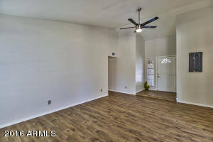 13 W Wickieup Ln, Phoenix, AZ 85027 photo 27