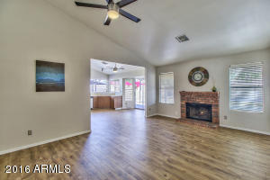 13 W Wickieup Ln, Phoenix, AZ 85027 photo 5